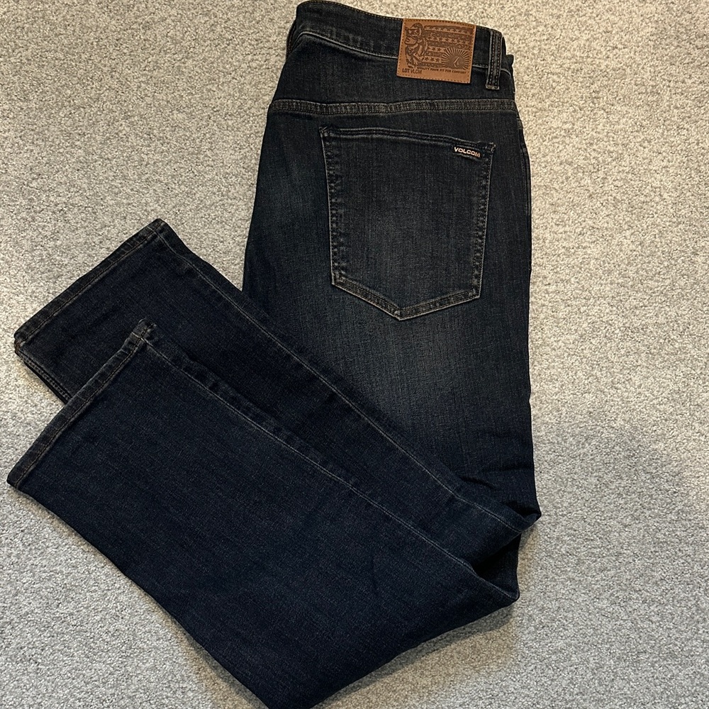 Volcom Men's Deep Indigo Straight Jeans